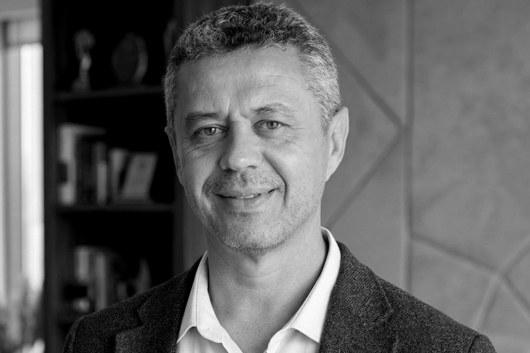 Dr. Öğr. Üyesi Ali ÇETİNKAYA